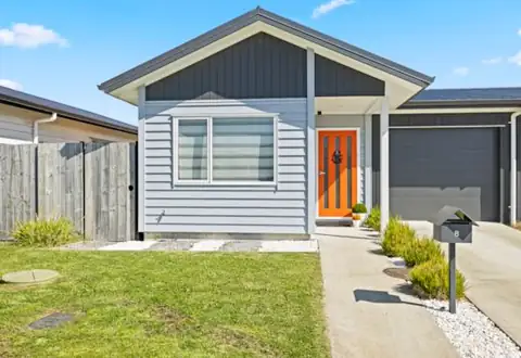 8 Kapowai Boulevard, Takanini, Auckland: 3-bedroom house (sold)