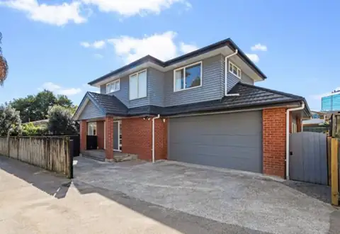 21B Fort Richard Road, Otahuhu, Auckland: 3-bedroom townhouse (sold)