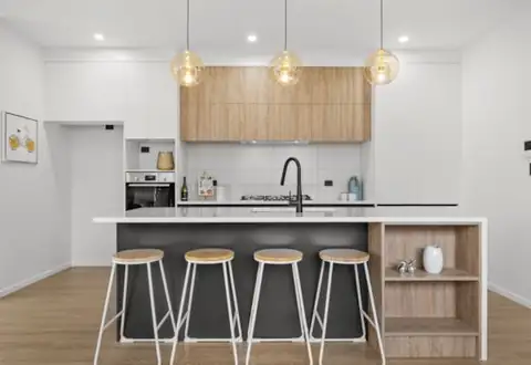 16 Te Ara Hikoi, Pukekohe, Auckland: 4-bedroom house (sold)