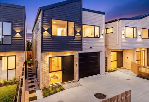 50 Ventura Street, Mangere, Auckland: 3-bedroom townhouse (sold)