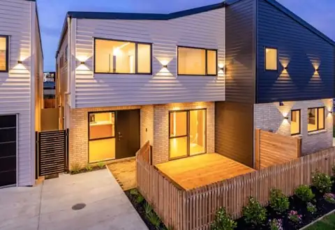 8A Elmdon Street, Mangere, Auckland: 3-bedroom townhouse (sold)