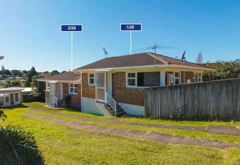 1&2/29 Eban Avenue, Hillcrest, Auckland: 2-bedroom house on a cross-lease title (sold)