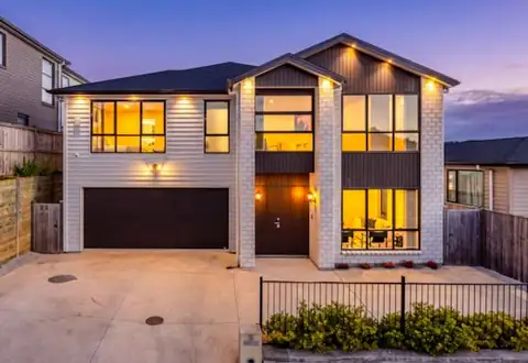 3 Teoteo Place, Flat Bush, Auckland: 7-bedroom house (sold)
