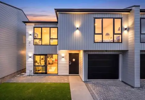 67B Russell Road, Manurewa, Auckland: 3-bedroom townhouse (for sale)