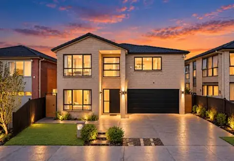 10 Demeter Street, Flat Bush, Auckland: 6-bedroom house (for sale)